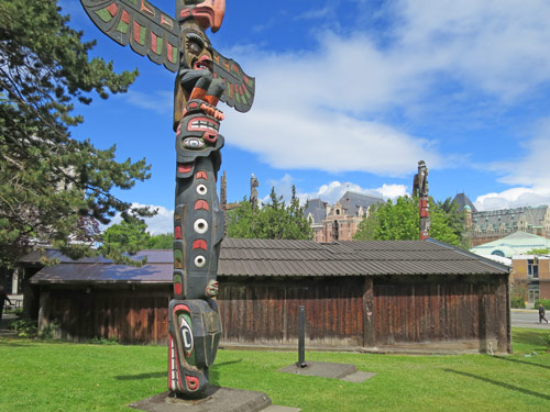 Totem Poles in Victoria's Thunderbird Park